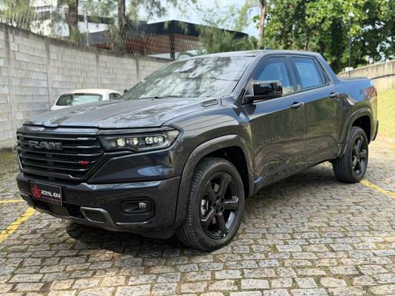 RAM RAMPAGE 2.0 HURRICANE 4 TURBO GASOLINA R/T 4X4 AUTOMÁTICO